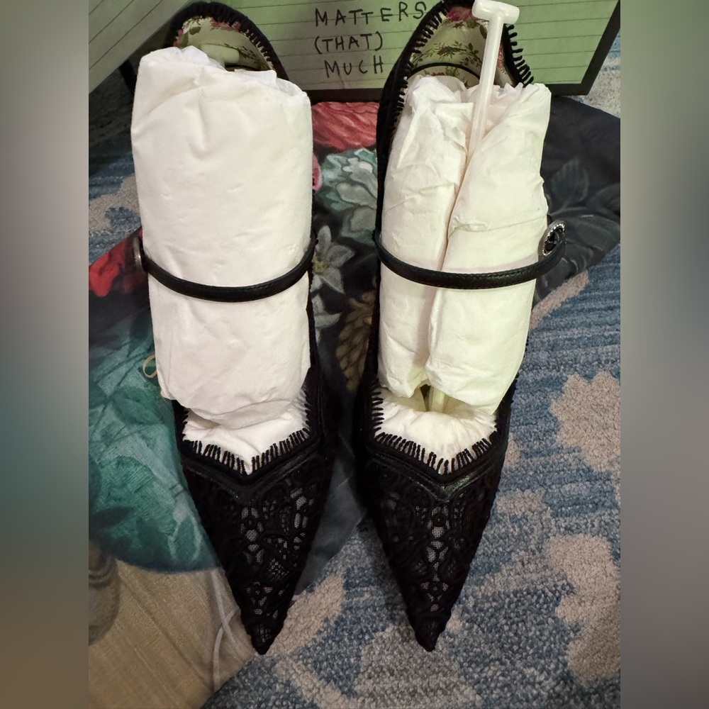 Gucci Lace Virginia pumps - Picture 9 of 10